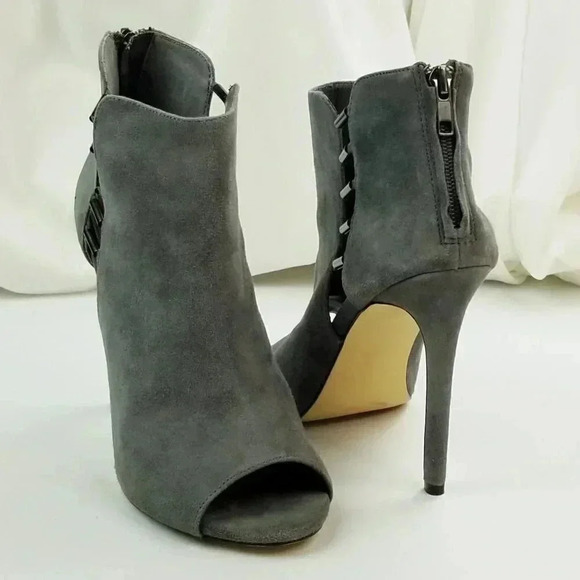 Steve Madden 8.5M Lola Gray Suede Back Zip Open Toe Vented Side Ankle Boots Heel - Picture 8 of 12